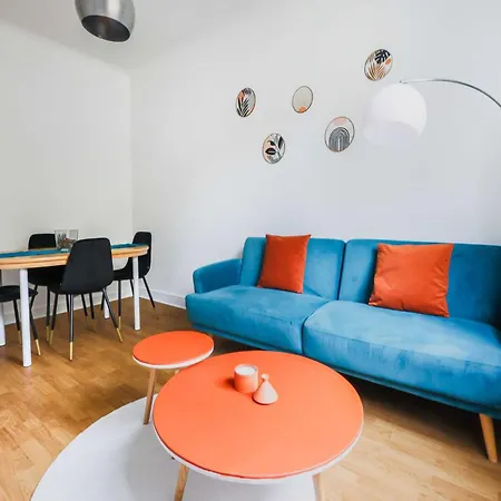 Charming -1br-2p- *